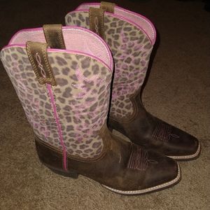 Ariat Youth Distressed Boots